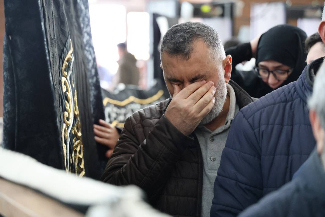 Sivas’ta Kutsal Emanetler Sergisi yoğun ilgi gördü 2