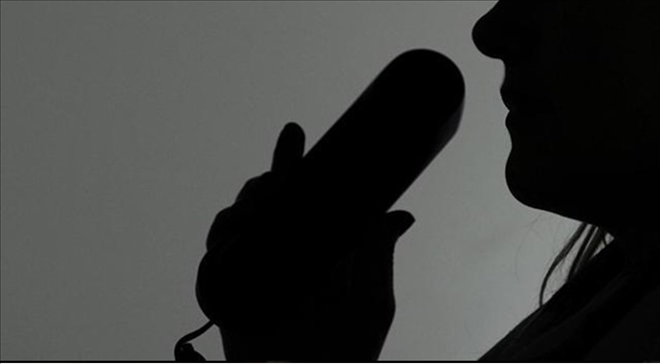 TELEFON DOLANDIRICILIĞINI POLİS ÖNLEDİ