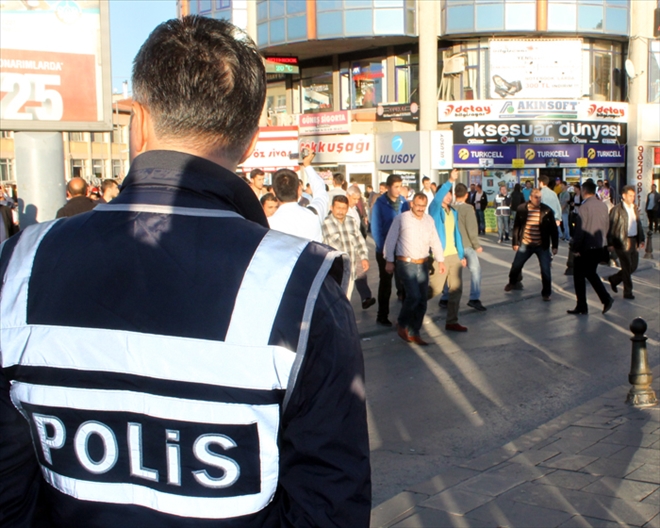 7 GÖZALTI, 2 TUTUKLAMA