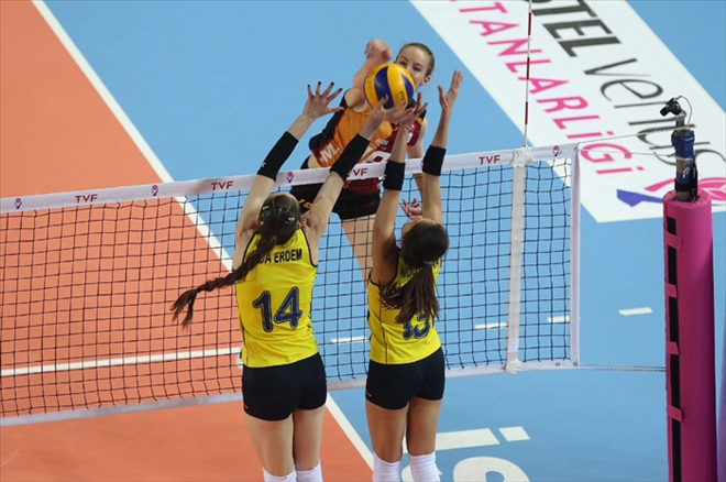 DEVRE YENİLGİYLE KAPANDI