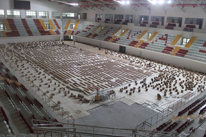 ZEMİNİ DAHA YENİ YAPILIYOR