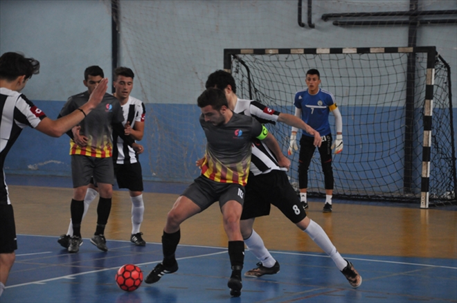 OKULLAR FUTSALDA YARIŞACAK