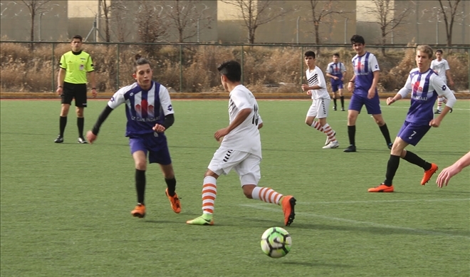 U17 LİGİNDE HEYECAN YÜKSELİYOR