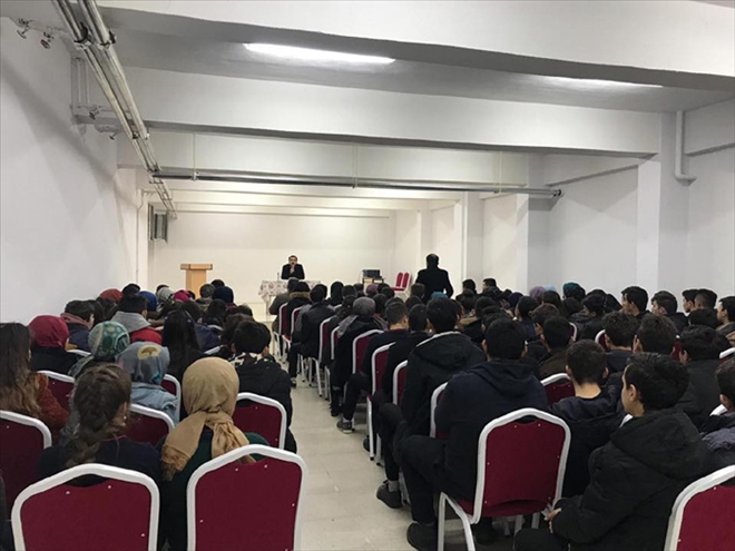 AKINCILAR KAYMAKAMI, ÖĞRENCİLERLE BULUŞTU