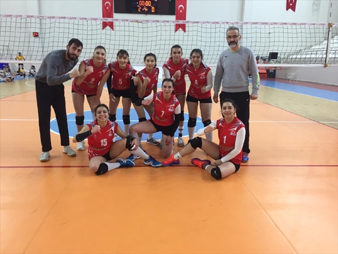 CÜSK, SERİ PEŞİNDE