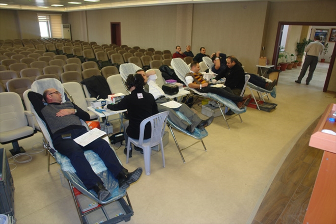 KAN VER HAYAT KURTAR