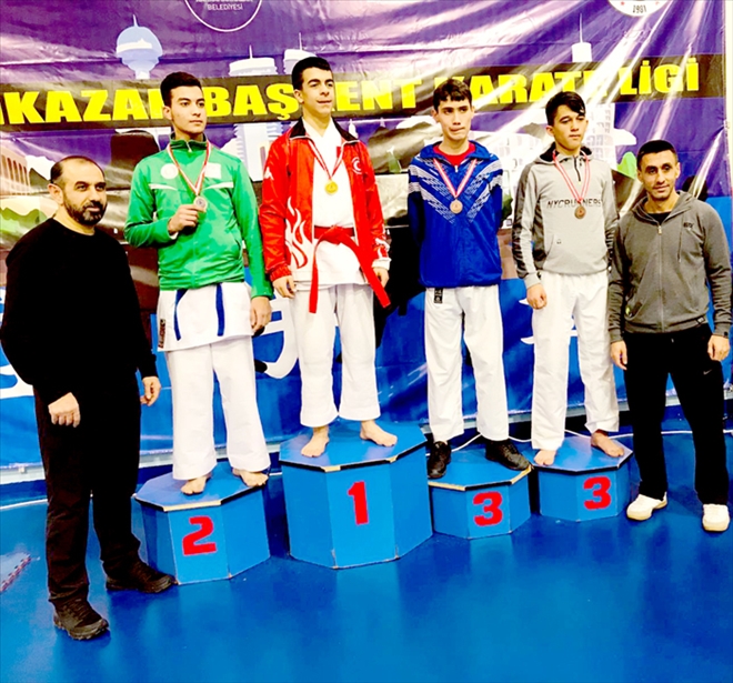 KARATECİLER 2´DE 2 YAPTI