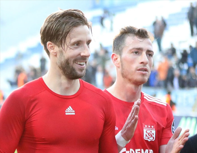 SARI KART SINIRINDA 2 İSİM