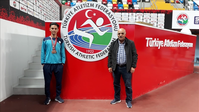 ALİ, TÜRKİYE ÜÇÜNCÜSÜ OLDU