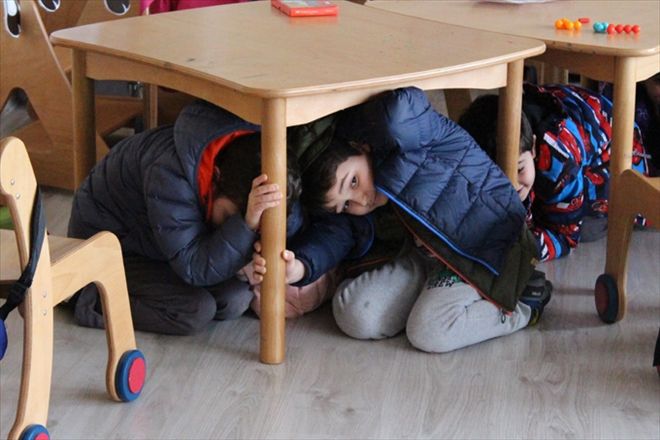 1 DAKİKA 8 SANİYEDE TAHLİYE