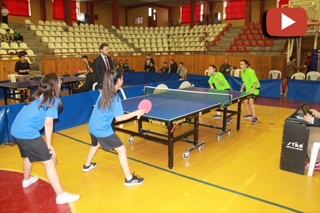 MASA TENİSİ´NDE KUPALAR SAHİPLERİNİ BULDU - video