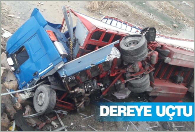 TIR DEVREYE UÇTU: 1 YARALI