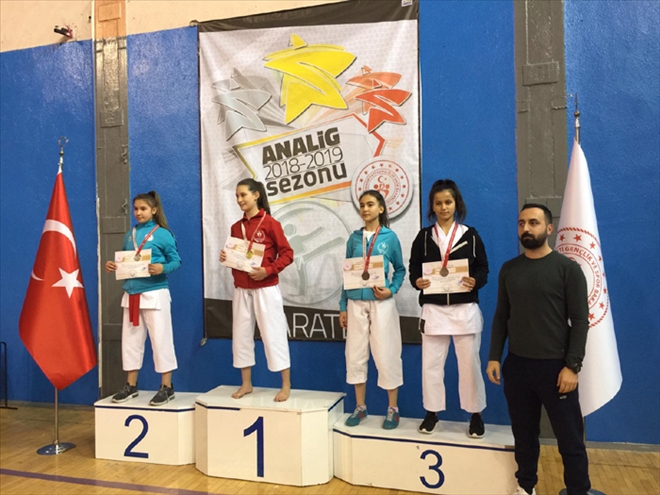 YARI FİNALE YÜKSELDİLER