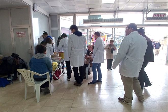 ÇARŞIDA ŞEKER ÖLÇÜMÜ ve KAN TARAMASI