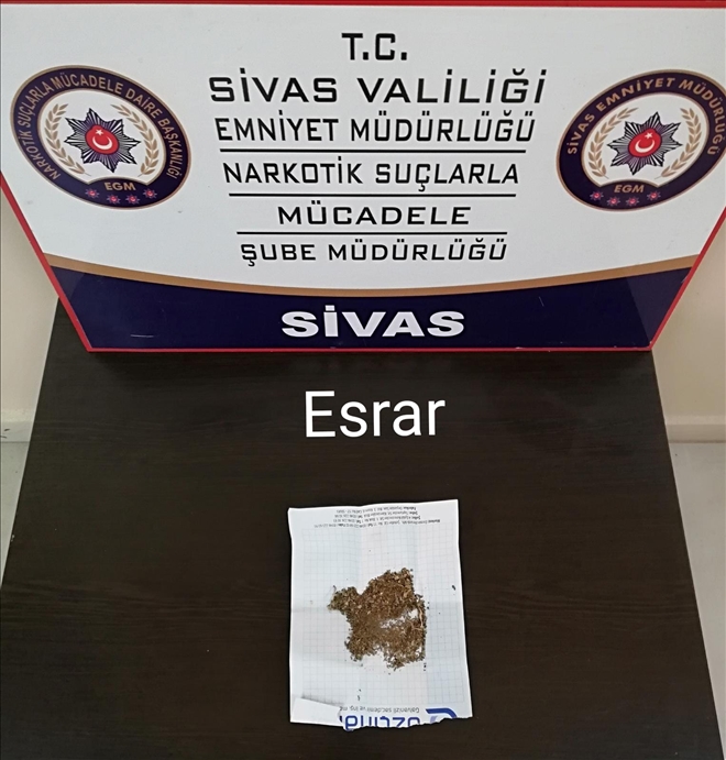 NARKOTİK OPERASYONDA 5 TUTUKLAMA