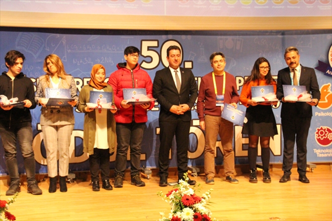 TÜBİTAK´TAN 3 OKULA 6 ÖDÜL