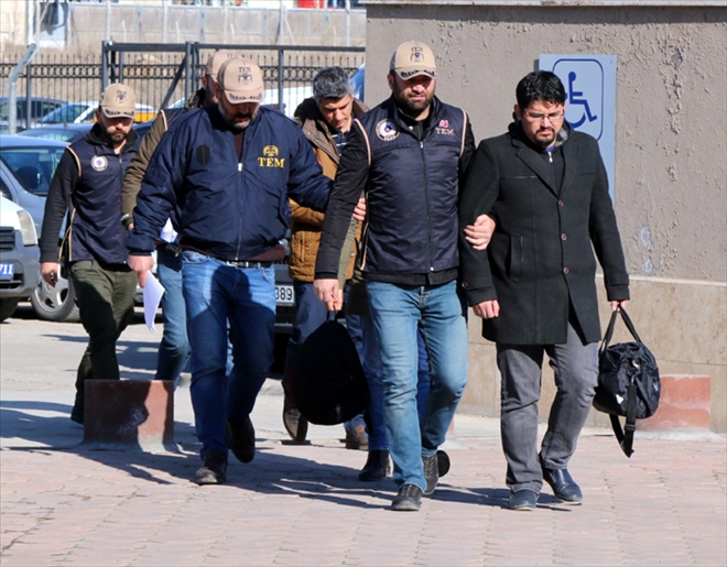 FETÖ´NÜN DOKTOR VE AKADEMİSYEN YAPILANMASINA OPERASYON