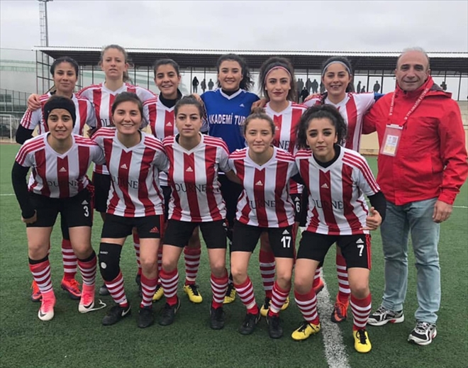 YİĞİDO KIZLAR 1-0 MAĞLUP