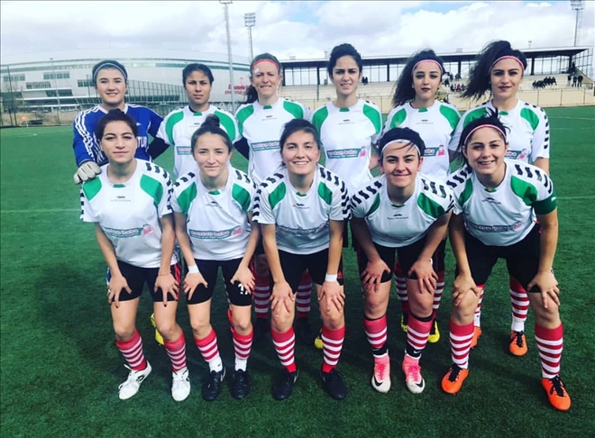 YİĞİDO KIZLAR GALİBİYETLE DÖNDÜ