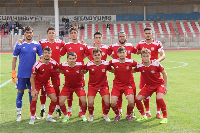 SİVASSPOR, MALATYA´YA BOYUN EĞDİ