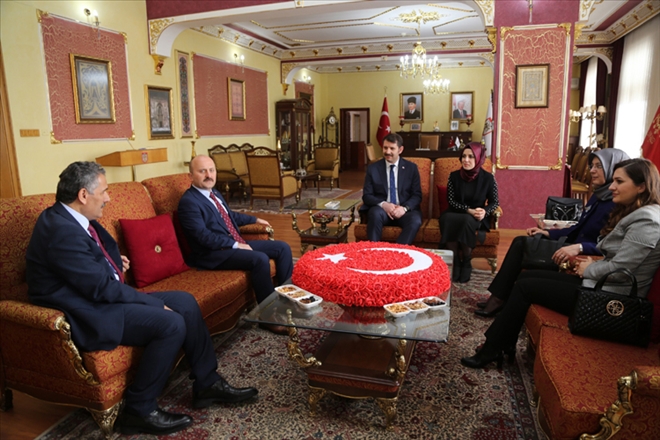 VALİLER SİVAS´A HAYRAN KALDI