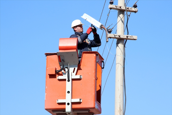 AYDINLIK SOKAKLAR İÇİN 7/24 HİZMET