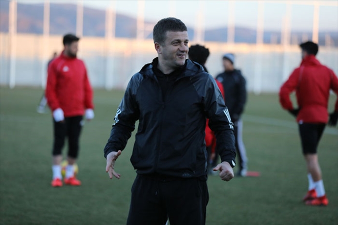 ?EMRE HAK EDİYORDU?