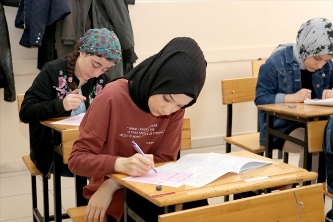 214 OKULDA OKUMA YARIŞMASI