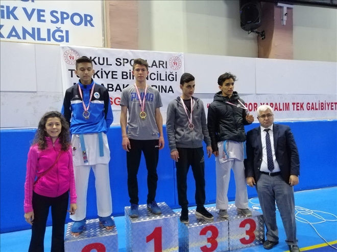 ADA, TÜRKİYE ŞAMPİYONU OLDU