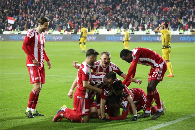 SİVAS DERBİYE KİLİTLENDİ