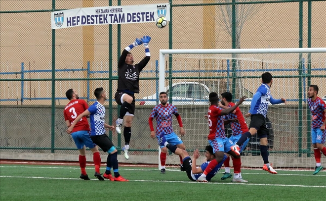 ŞAMPİYONLUK HAFTAYA KALDI