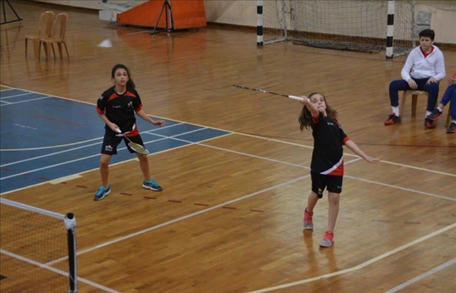 BADMİNTONCULAR TÜRKİYE ALTINCISI OLDU