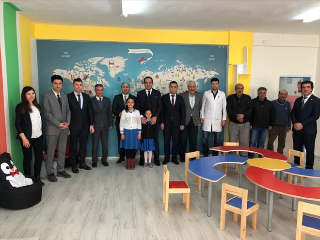 KÖY OKULUNA KÜTÜPHANE