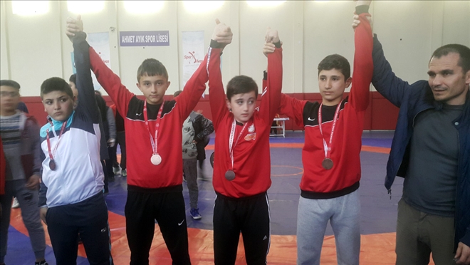 ŞAMPİYON SİVAS GÜCÜ SPOR