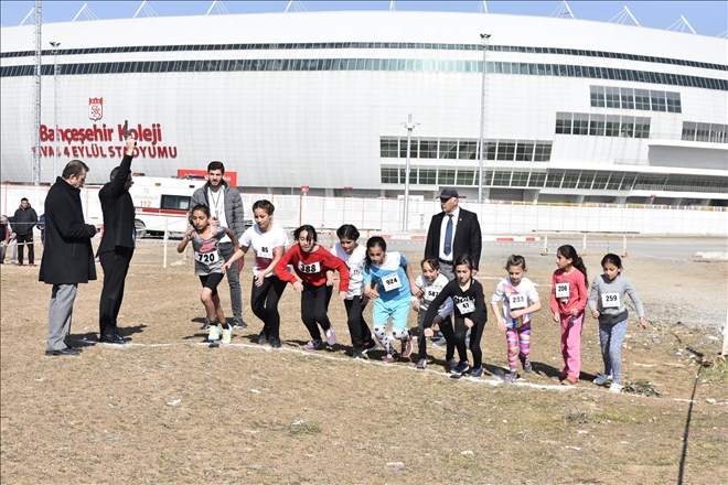 ATLETİZMDE BÜYÜK HEYECAN