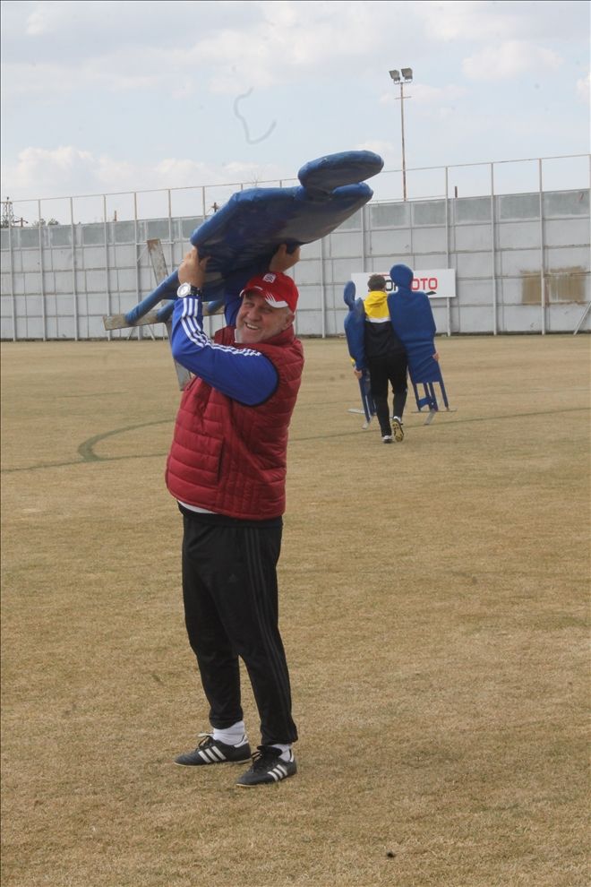 BAKKAL, BİR PUANI KÜÇÜMSEMEYİN