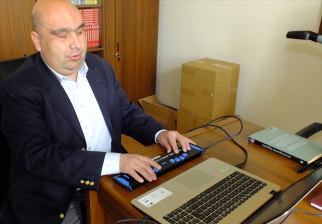 GÖRME ENGELLİLERE AKILLI KLAVYE