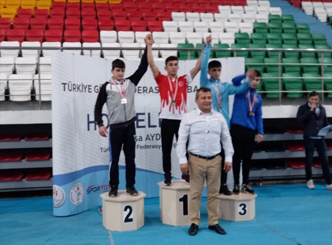 SİVASLI PEHLİVANDAN TÜRKİYE İKİNCİLİĞİ