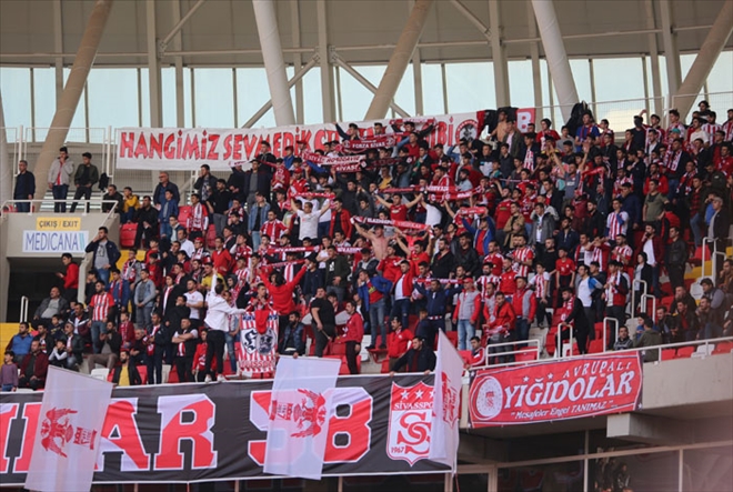 MİSAFİR TRİBÜNÜ 28,50 LİRA