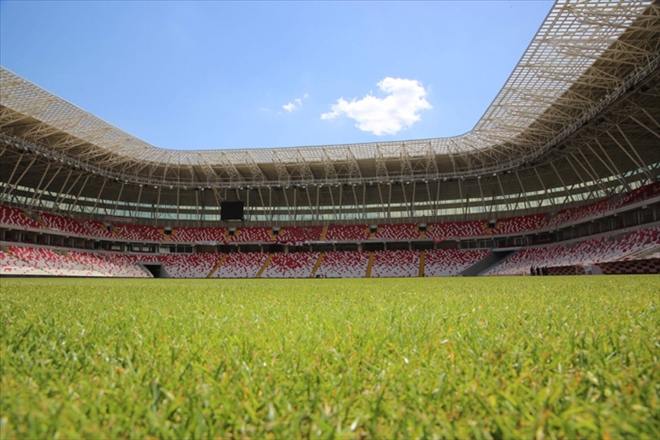 GÖZLER 4 EYLÜL´DE