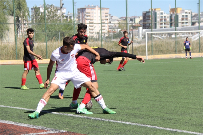 GENÇ YİĞİDOLAR, GALATASARAY DEPLASMANINDA - video