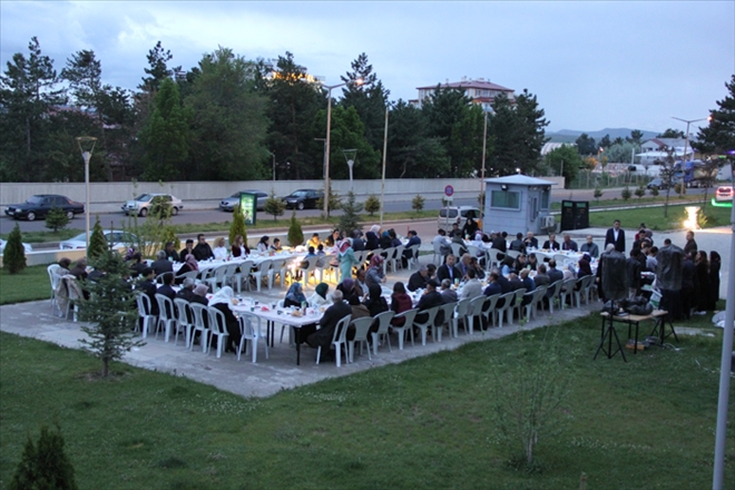 ŞEHİT AİLELERİ VE GAZİLERE İFTAR