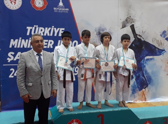 JUDOCULAR GURURLANDIRDI