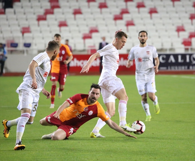 GALİBİYET HASRETİNE SON VERDİ