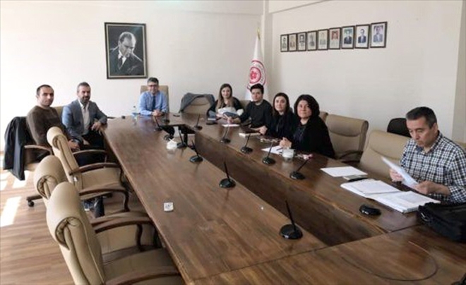 500 AKADEMİSYEN BİLGİLEDİRİLDİ