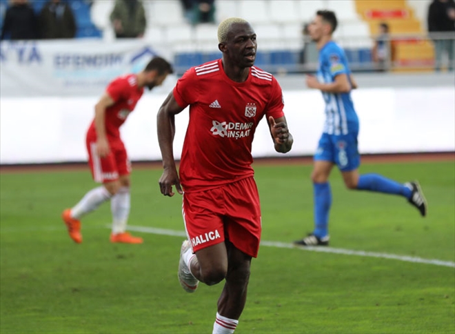 GOLLERE KONE İMZASI