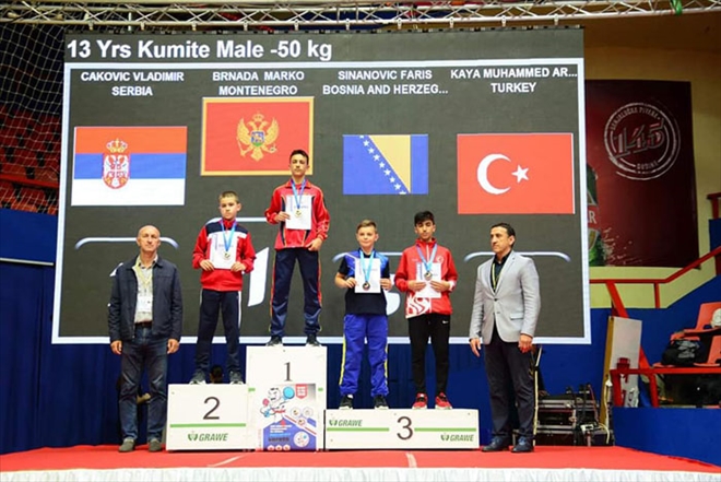 KAYA, BRONZ MADALYA KAZANDI