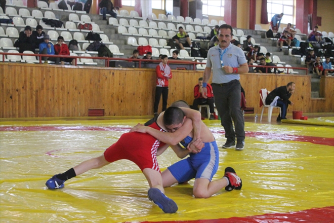 ?AMACIMIZ BAŞARILI GÜREŞÇİLER YETİŞTİRMEK?