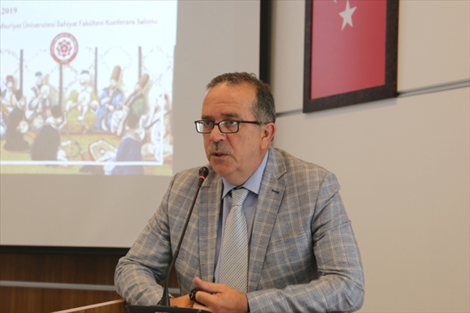 İLAHİYATÇILAR SİVAS´TA BULUŞTU