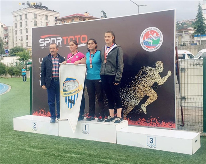 KOÇ, ALTIN MADALYA KAZANDI